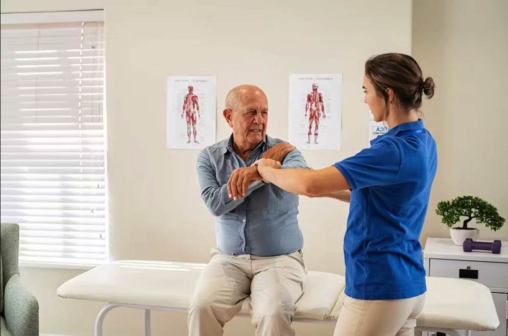 Top 10 Conditions Treated by Home Physiotherapy Services in Dubai