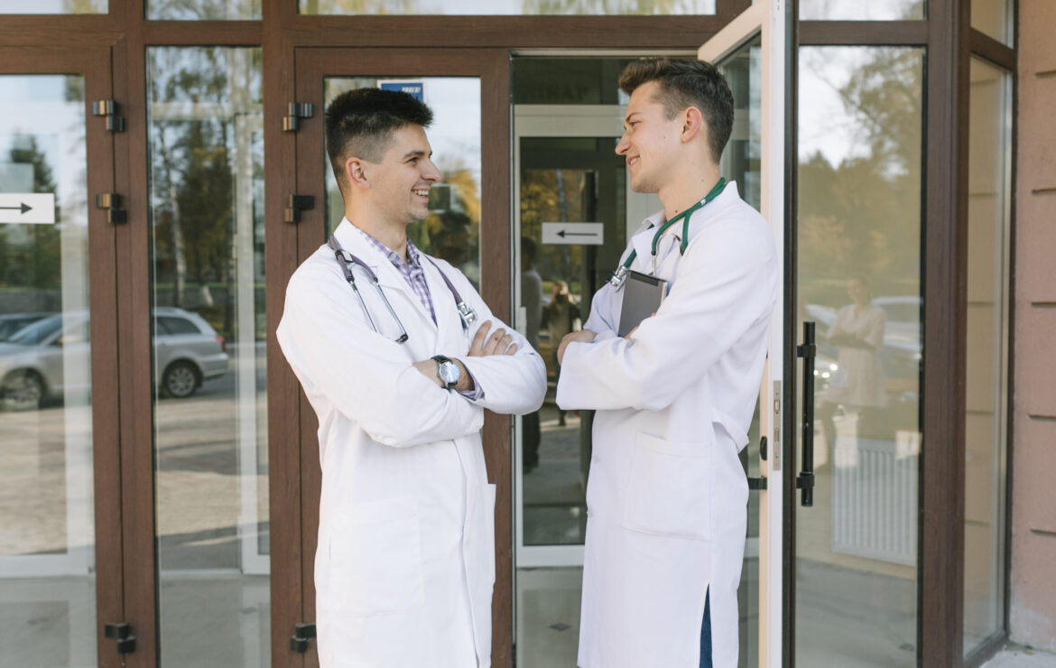 Post-Procedure Care for Hotel Guests in Dubai Marina